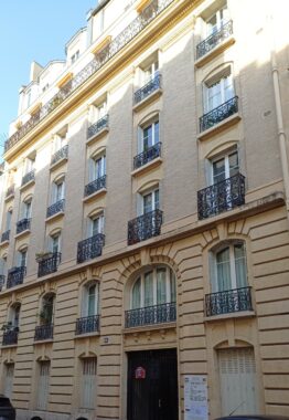 01 – Façade